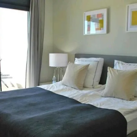Luxurious Apartm. With Sea View. Διαμέρισμα Εστεπόνα