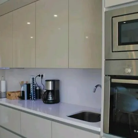 Apartment Luxurious Apartm. With Sea View. Estepona